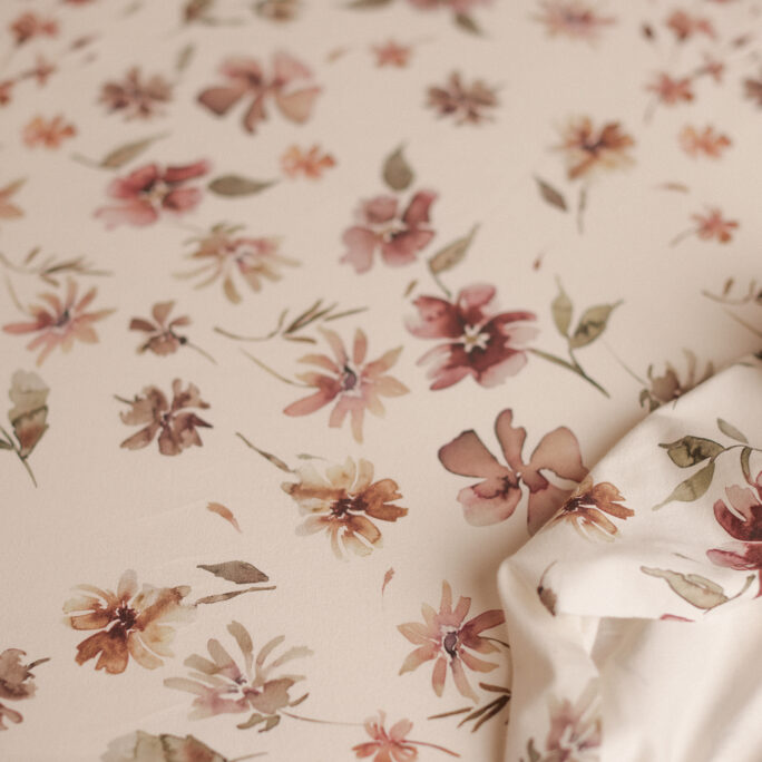 VINTAGE ROSE Backdrop