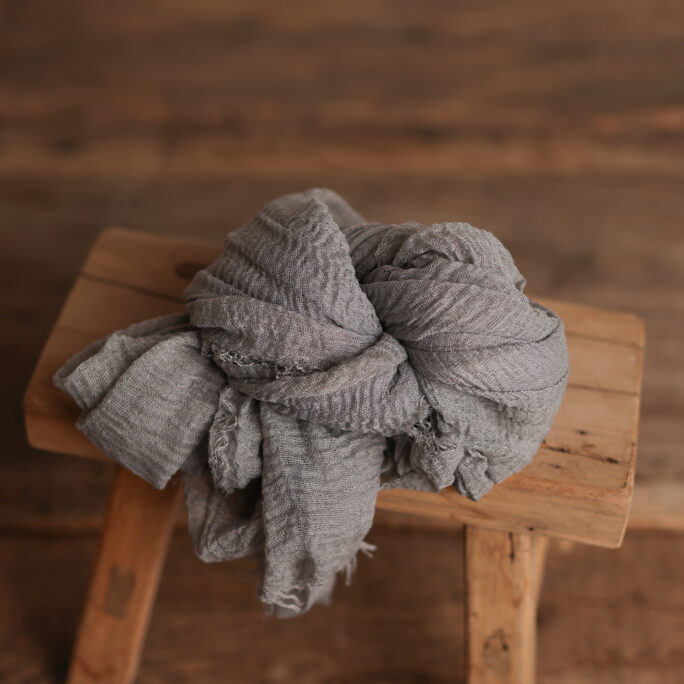 Crinkled Layer GREY
